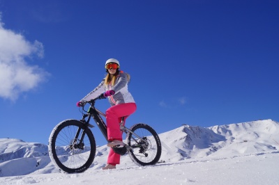Centrale agence La Toussuire activités VTT sur neige