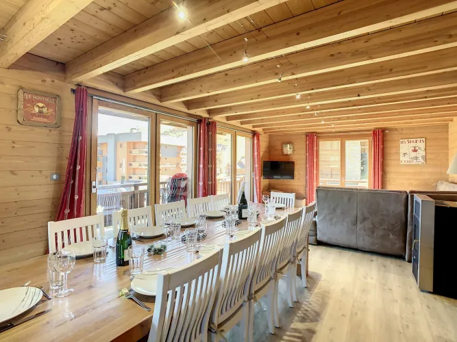 LESAVOISIEN / Chalet / 14 personnes