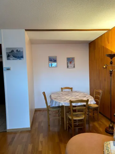SIM296 / 2 pièces / 2 pièces cabine / 6 personnes